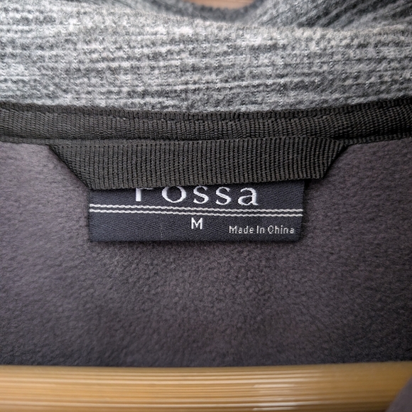 NWT Fossa Sequoia Full Zip w/ NCAA branding - Picture 3 of 3